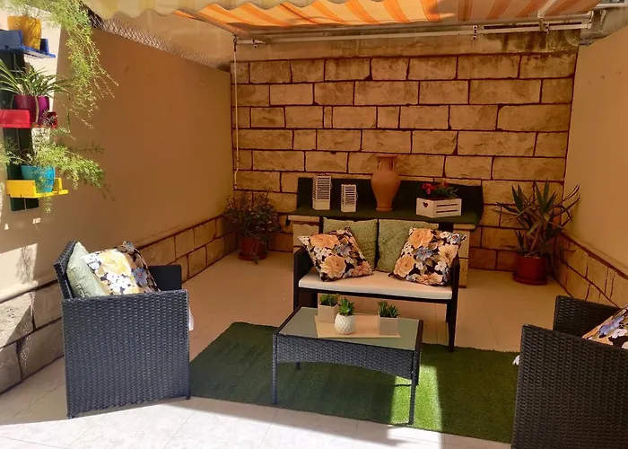 Apartment St Paul's *